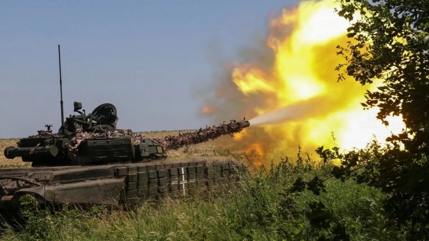 Ukraine phản kích Nga, tái chiếm lãnh thổ sát Kharkov và tập kích Crimea